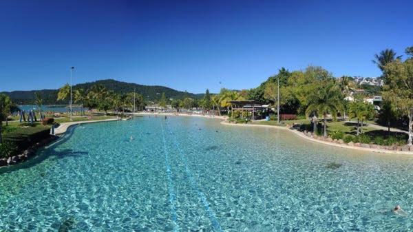 Heart Of Airlie Beach Apartment Exteriör bild